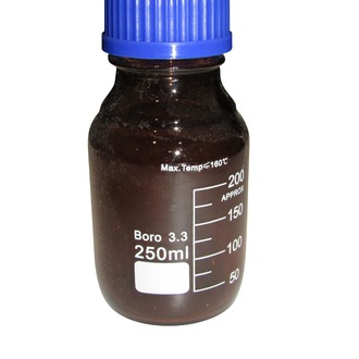 BOTTLE REAGENT AMBER GLASS GRADUATED WITH BLUE SCREW CAP   250ml