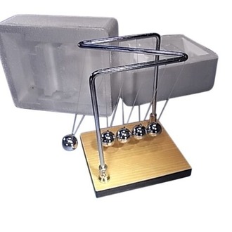 NEWTONS CRADLE