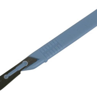 SCALPEL DISPOSABLE PLASTIC CARBON STEEL BLADE #22