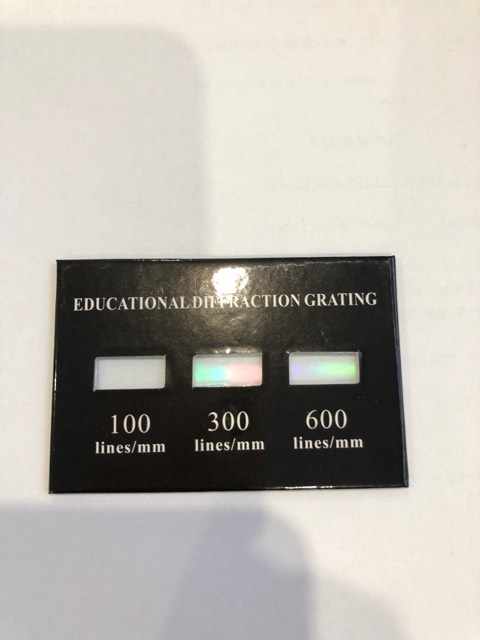 DIFFRACTION GRATING 100 300 600 LINES PER mm