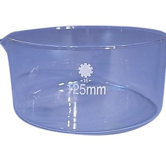 DISH CRYSTALLIZING BORO GLASS 125mm d WITH SPOUT