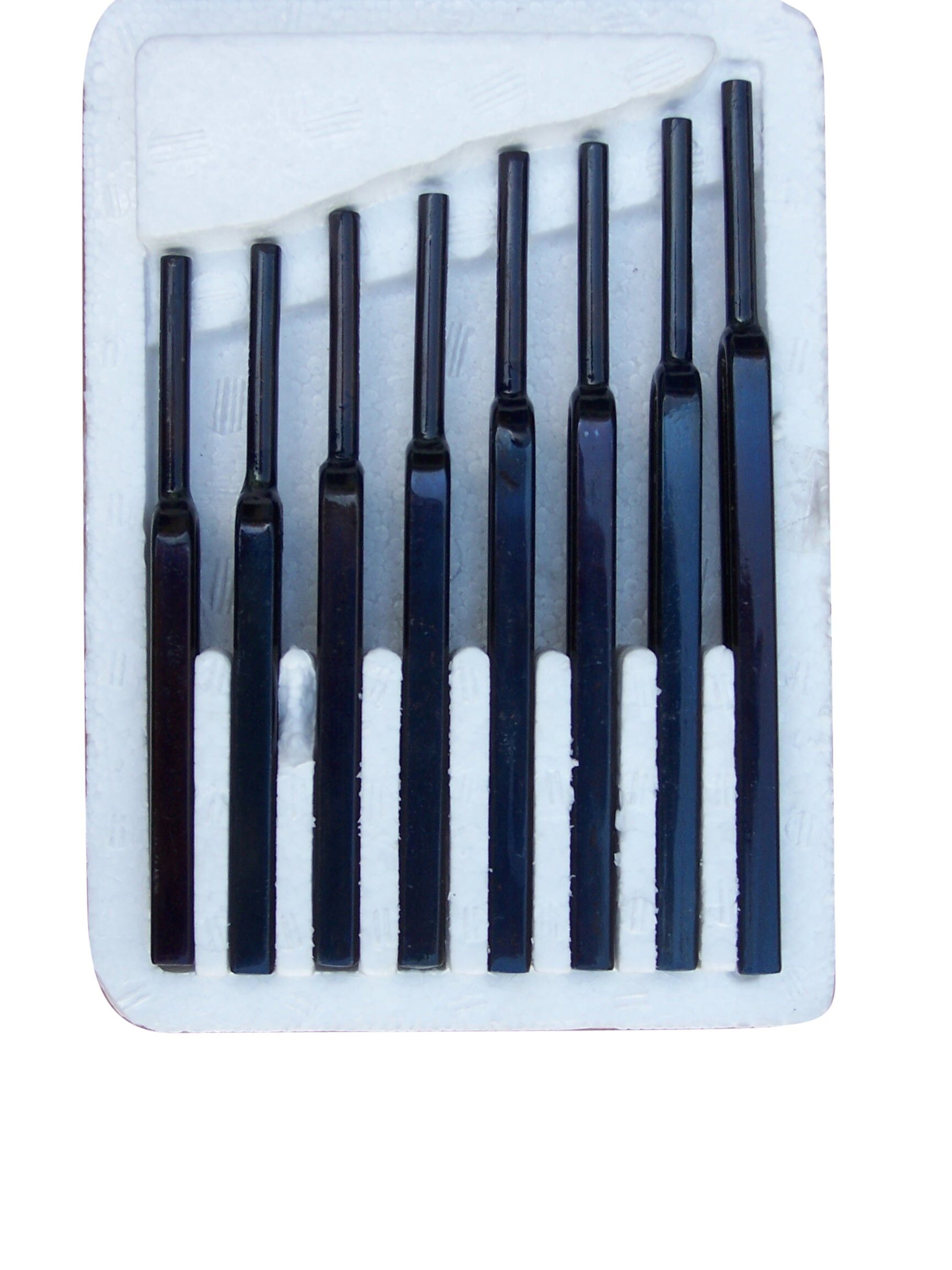 TUNING FORK SET OF 8 BLUED STEEL IN CASE